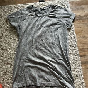 Gray lululemon T-Shirt